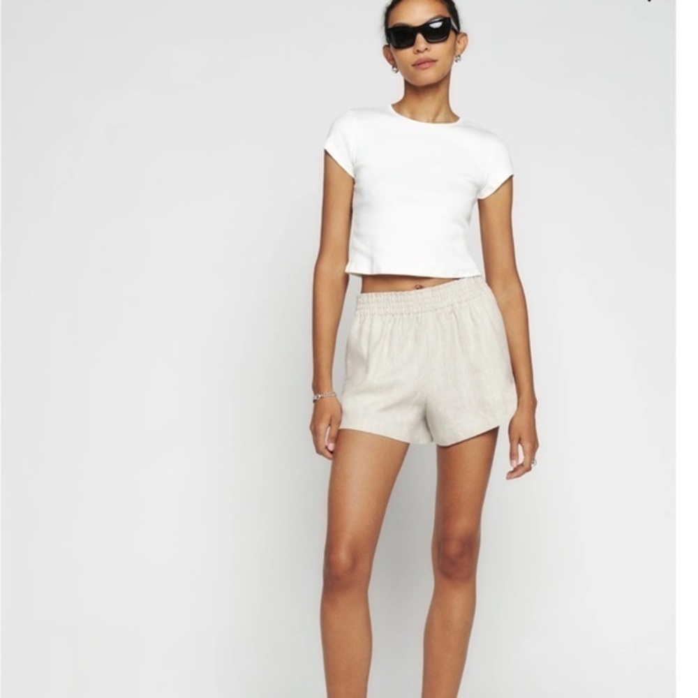 Reformation Cream Elastic-Waist Linen Shorts